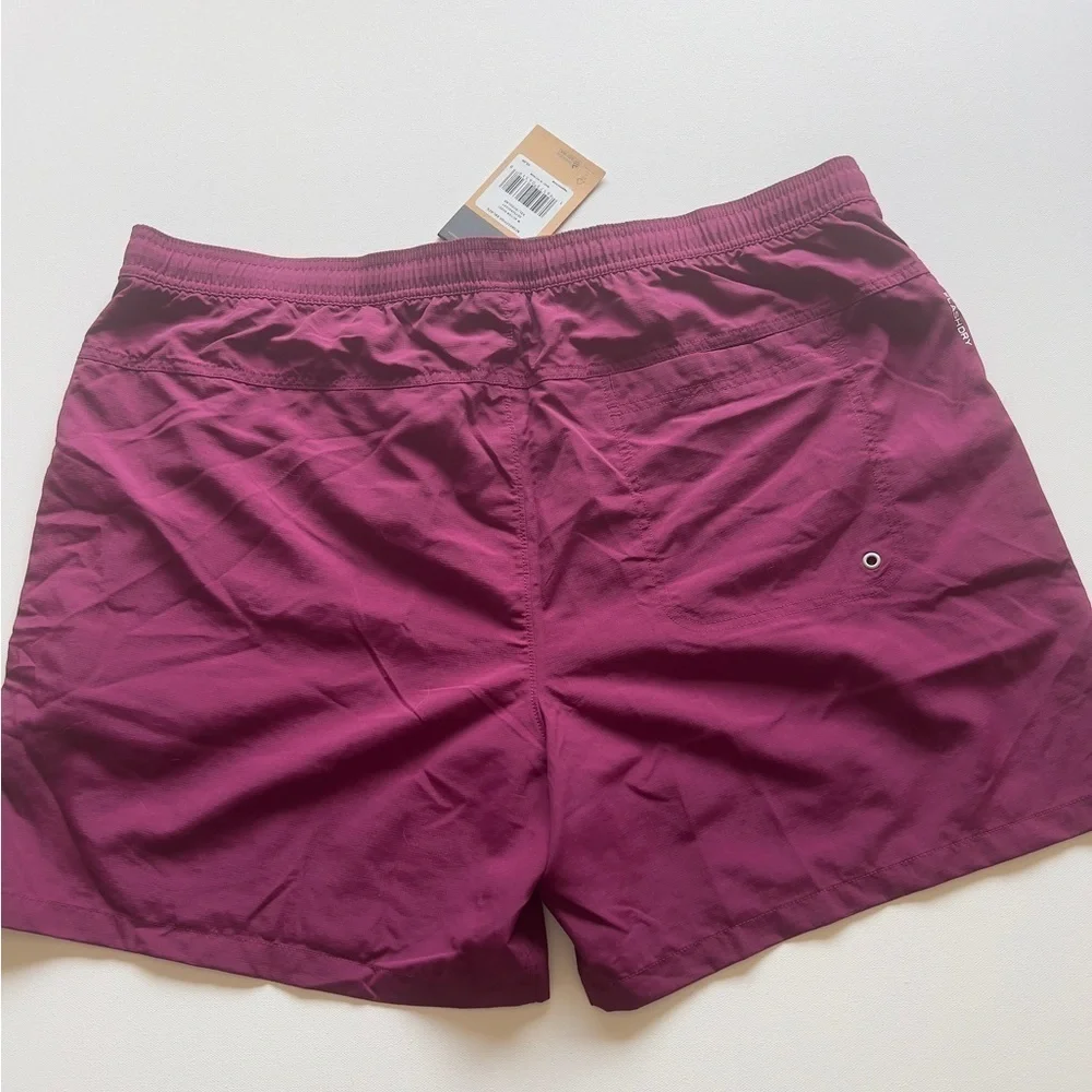 NWT The North Face Men’s 5